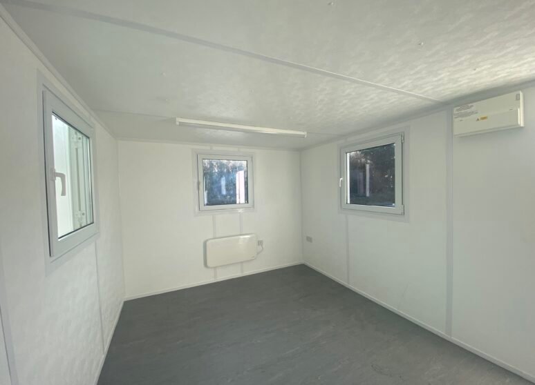 32ft Anti Vandal Site Cabin - view 5