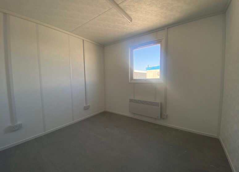 Brand New 10ft Ready for Delivery - view 2